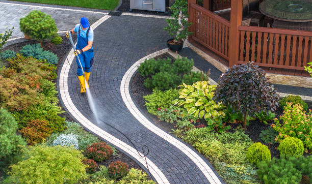 Best Commercial Pressure Washing  in Henderson, LA